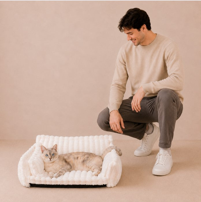 Snoozy Dream Calming Cat Bolster Bed