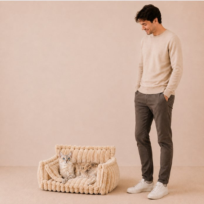Snoozy Dream Calming Cat Bolster Bed