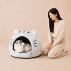Cozy Hooded Cat Bed